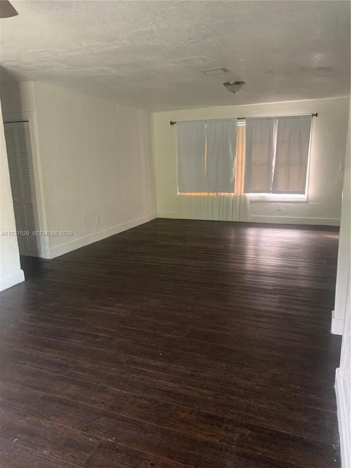 2355 Nw 207th St #0 - Photo 3 of 33