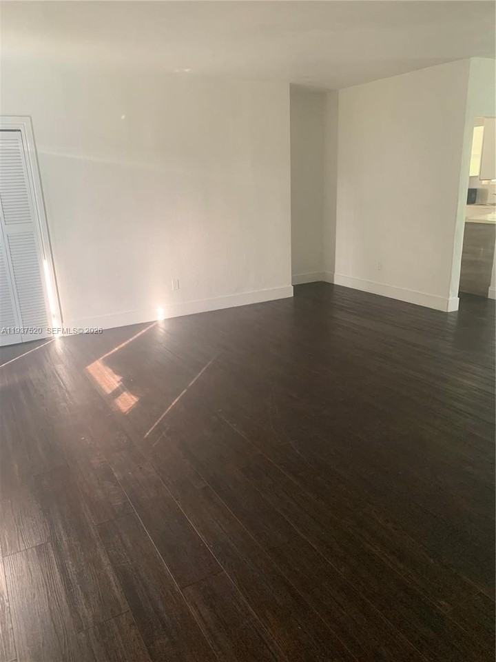 2355 Nw 207th St #0 - Photo 5 of 33