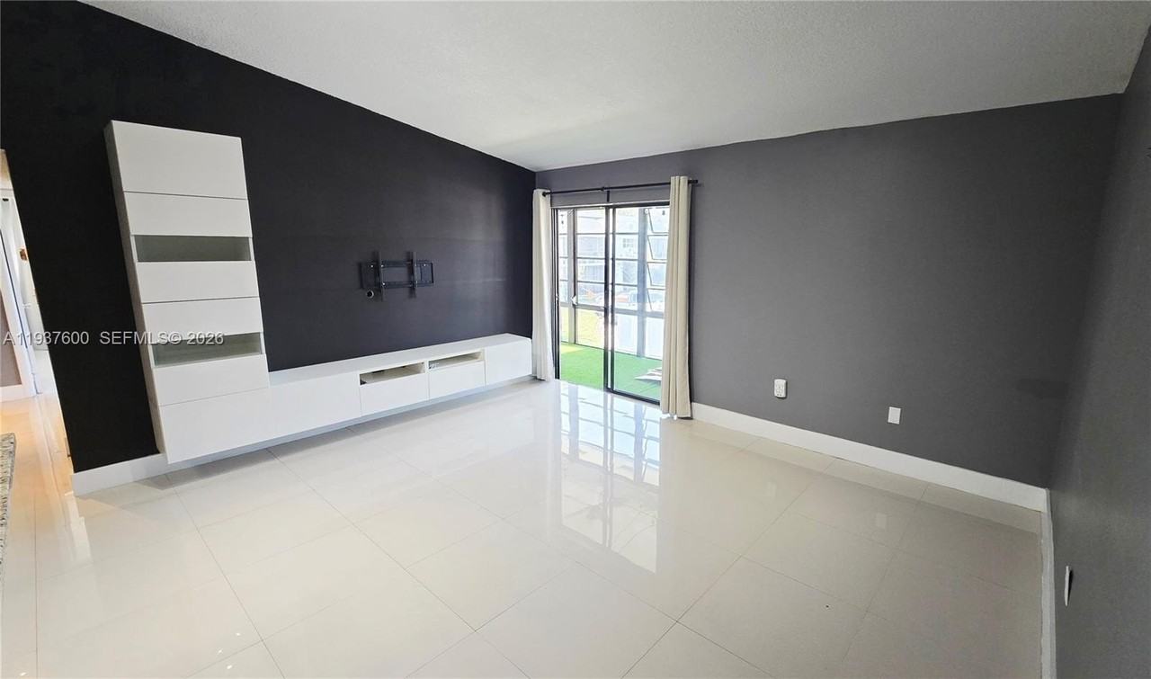 18785 Nw 62nd Ave #208 - Photo 4 of 16