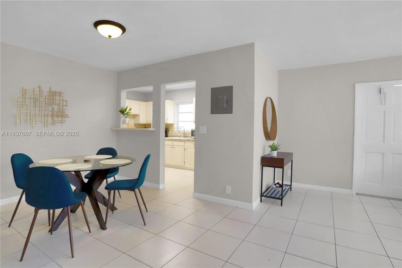 1225 Ne 136th Ter #1225 - Photo 7 of 23