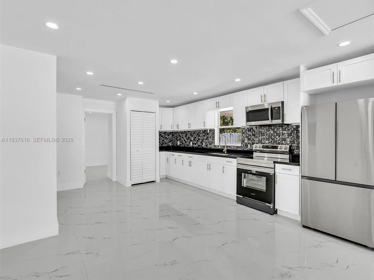 3354 Nw 50th St #3354 - Photo 7 of 33