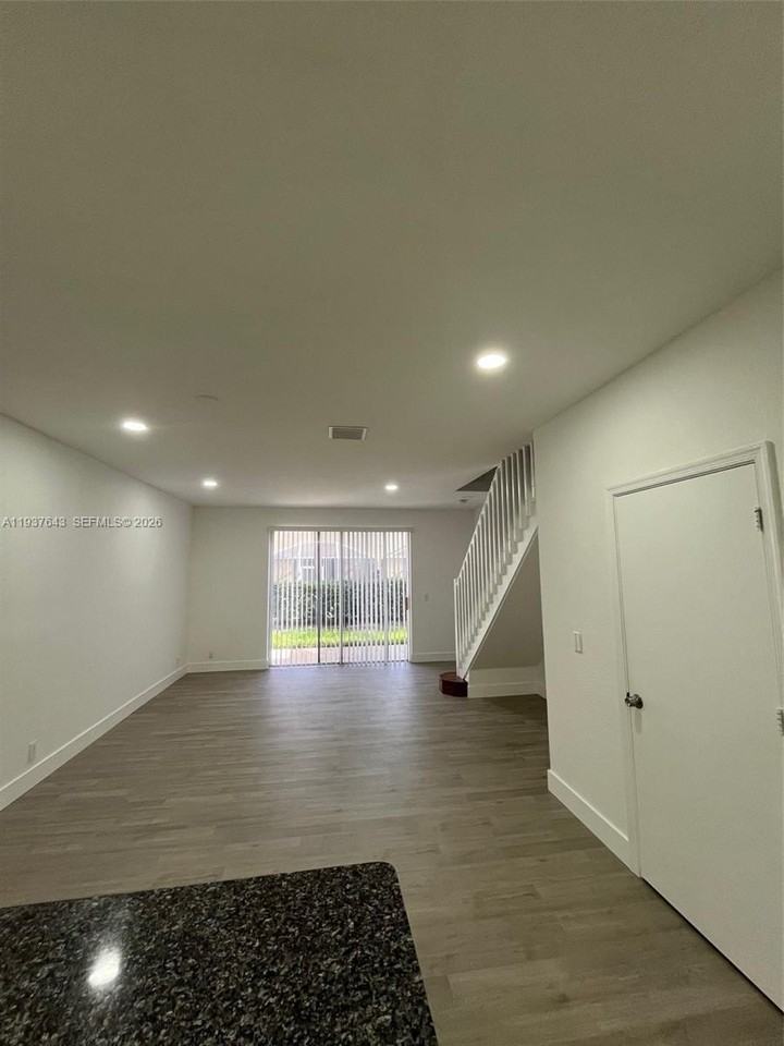 2216 Ensenada Ter - Photo 5 of 25