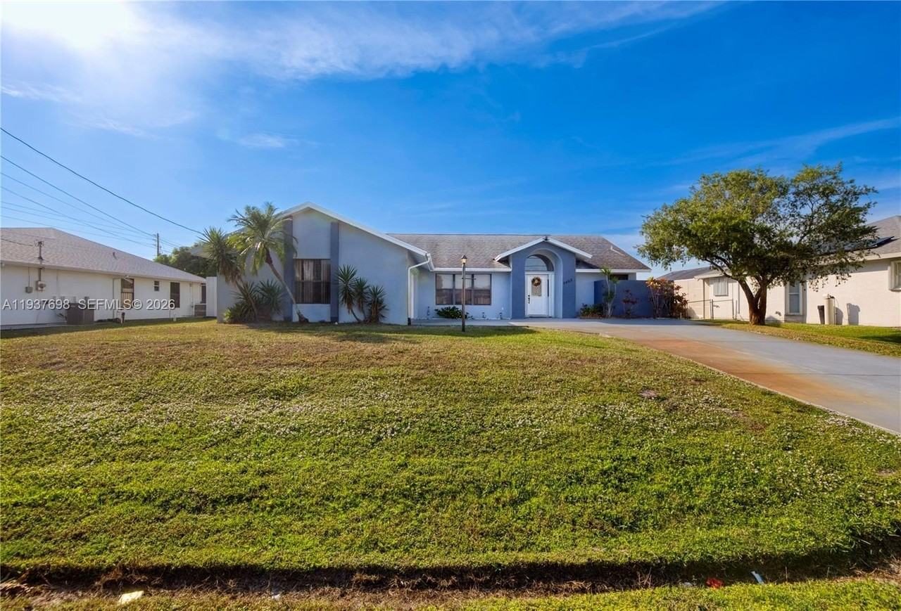 5402 Nw Emblem St #NA - Photo 6 of 50