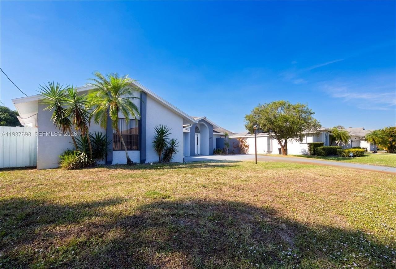 5402 Nw Emblem St #NA - Photo 7 of 50