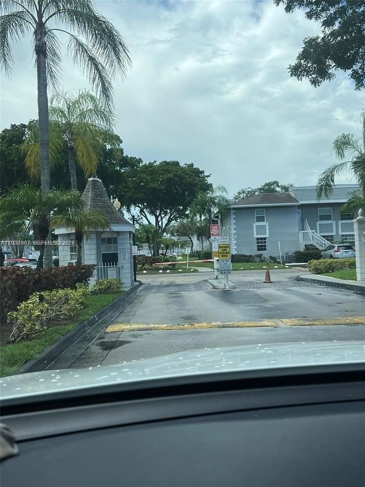 455 Ne 210th Circle Ter #102-18 - Photo 2 of 6