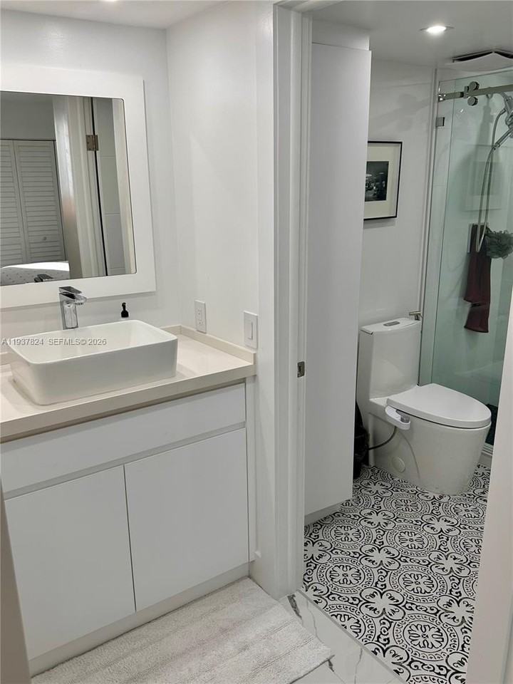 2457 Collins Ave #408 - Photo 7 of 13