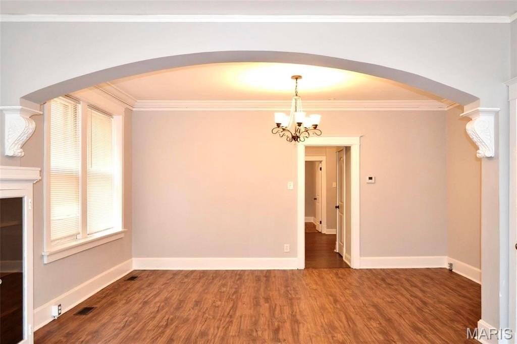 4919 Murdoch Ave #2W - Photo 5 of 13