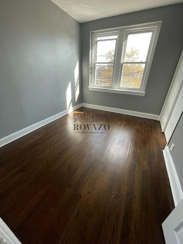 484 N 12th St - Photo 6 of 6