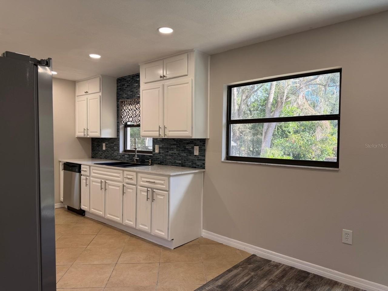 575 Lake Mccoy Dr - Photo 7 of 16