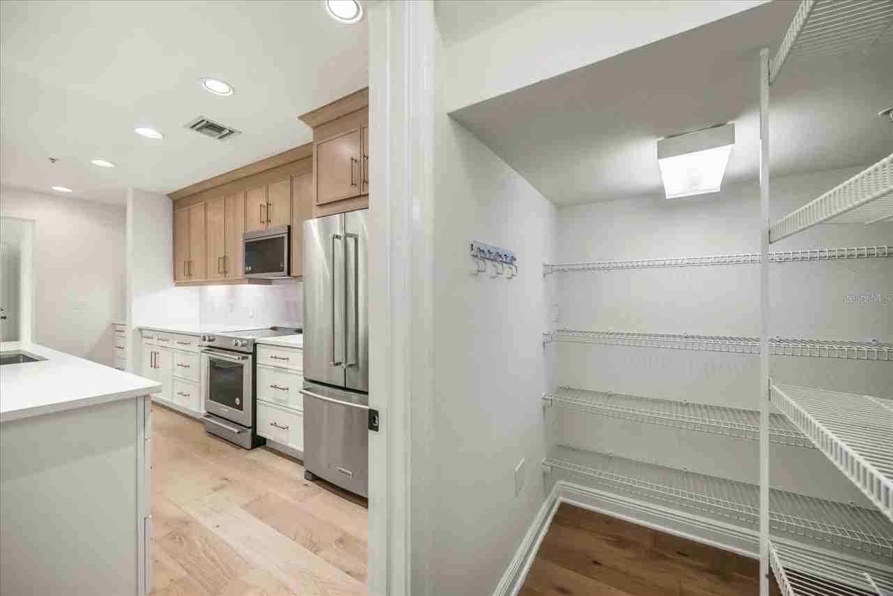 1316 Lake Baldwin Ln #B - Photo 7 of 50