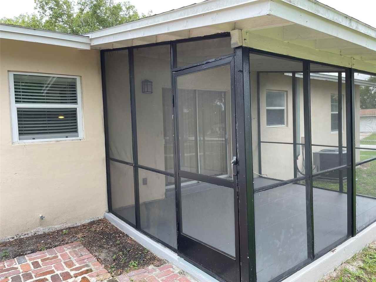 531 Springfield St - Photo 7 of 23