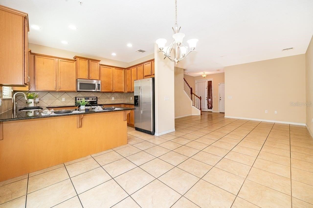 9539 Silver Buttonwood St - Photo 4 of 21