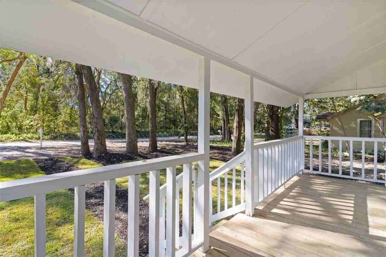 2245 Nw 63rd Pl - Photo 7 of 37