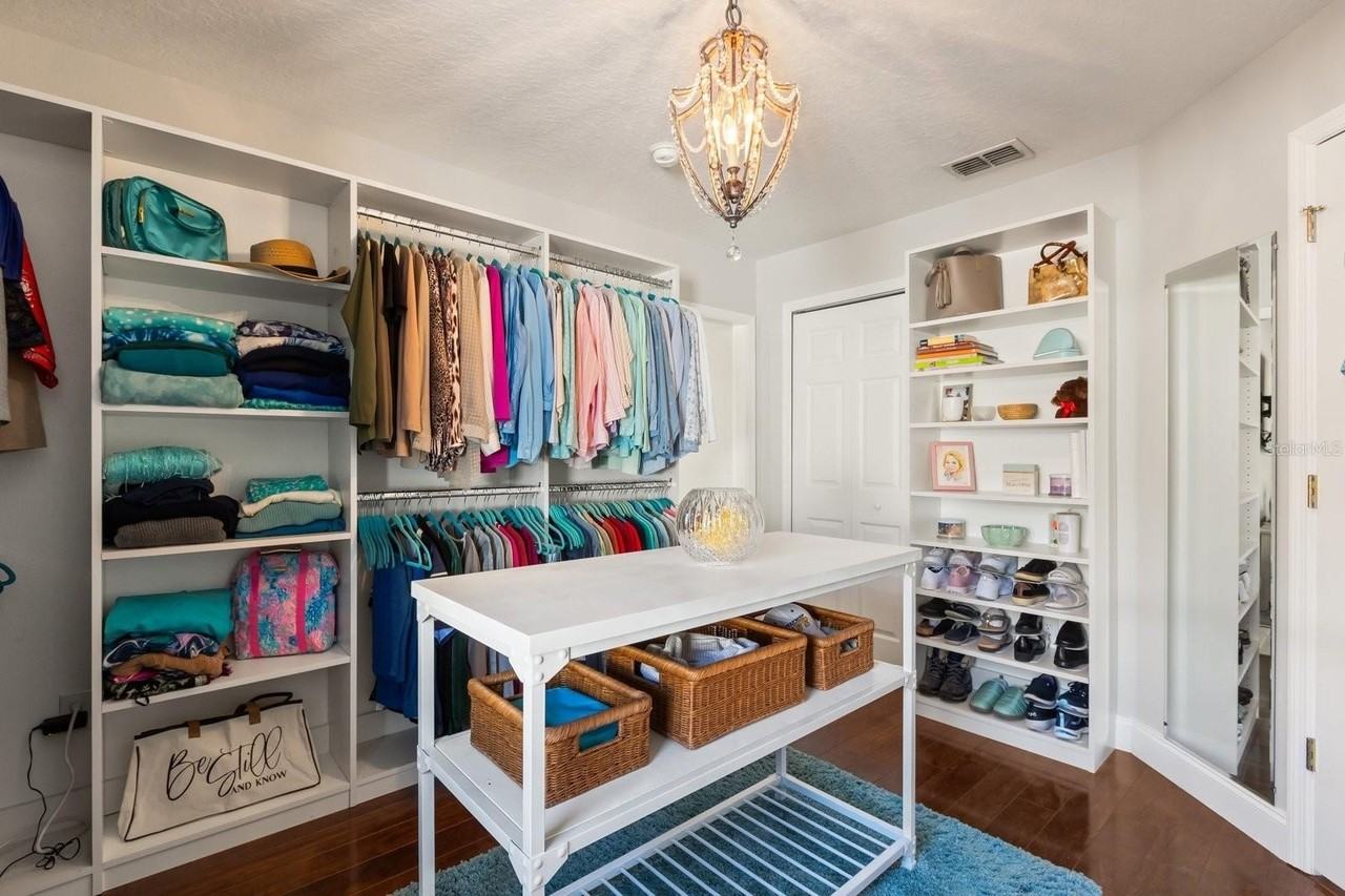 3050 Mandolin Dr - Photo 3 of 30