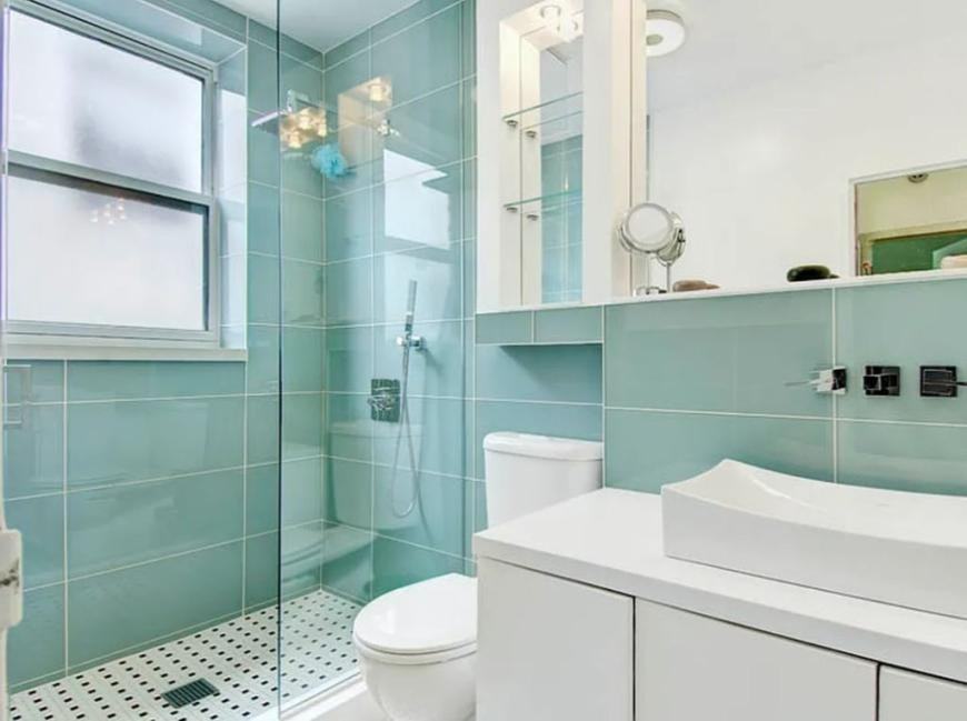 241 Eldridge St - Photo 4 of 8