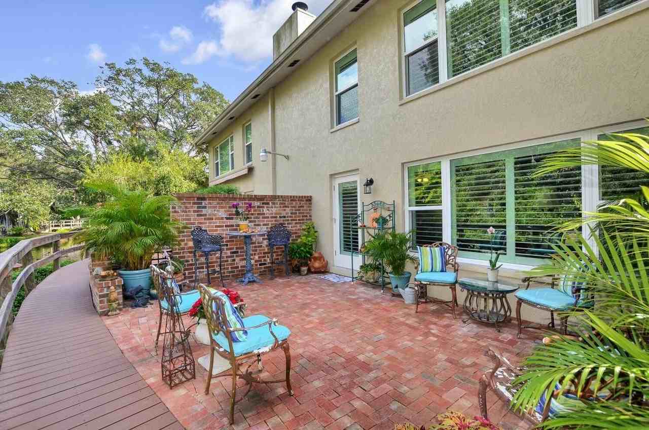 2927 W Gandy Blvd - Photo 3 of 47