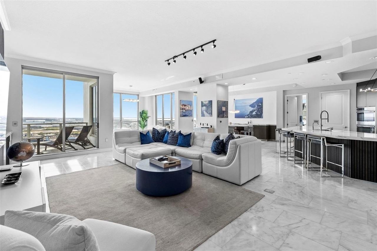 449 S 12th St #2602 - Photo 3 of 50