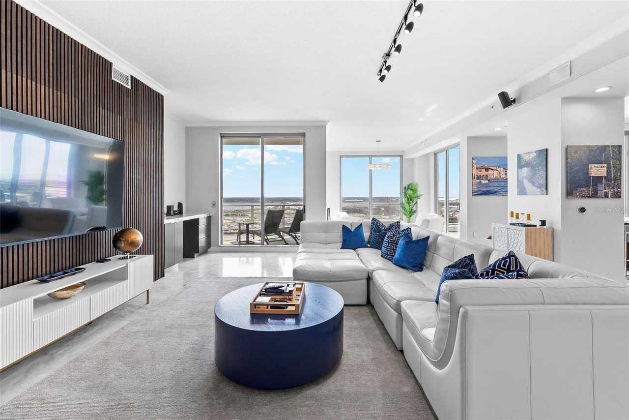 449 S 12th St #2602 - Photo 4 of 50