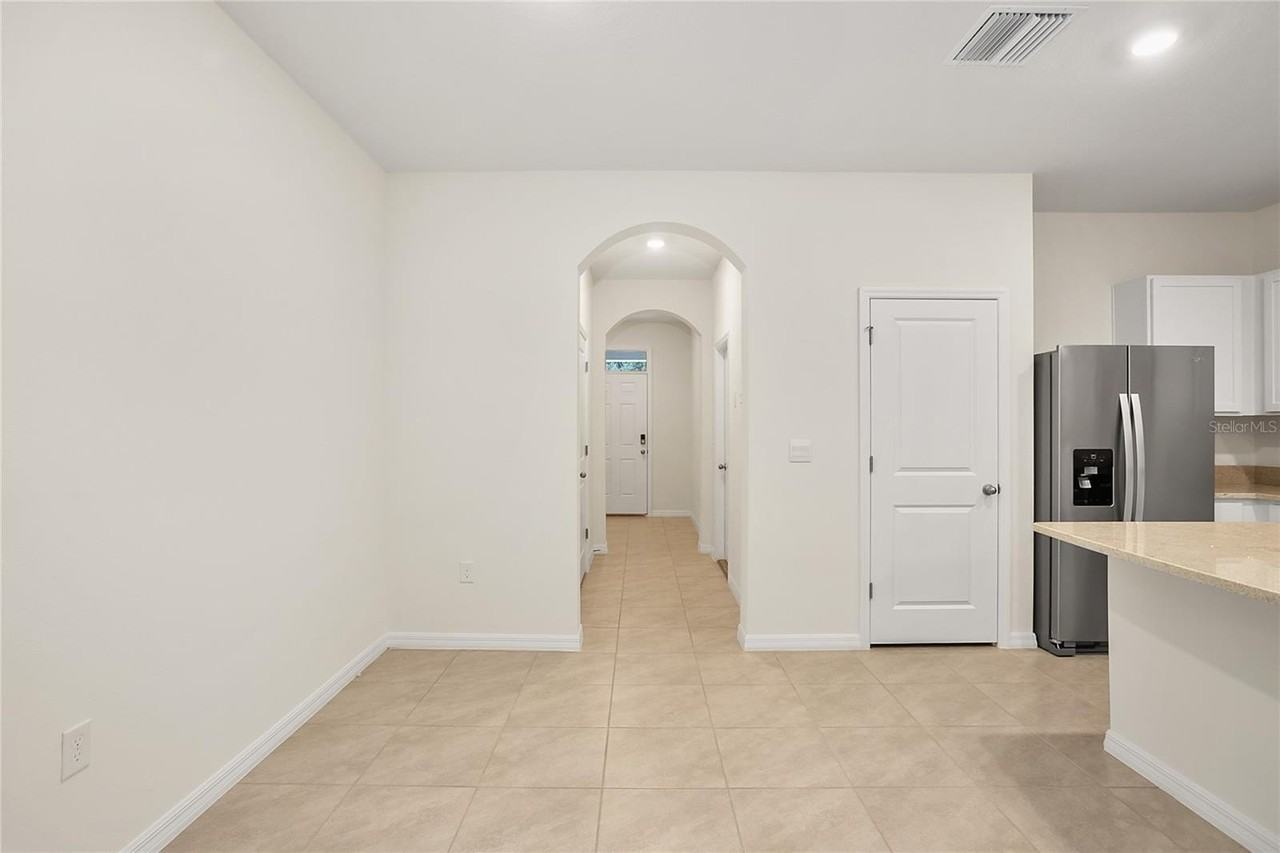 32859 Pez Landing Ln - Photo 6 of 33