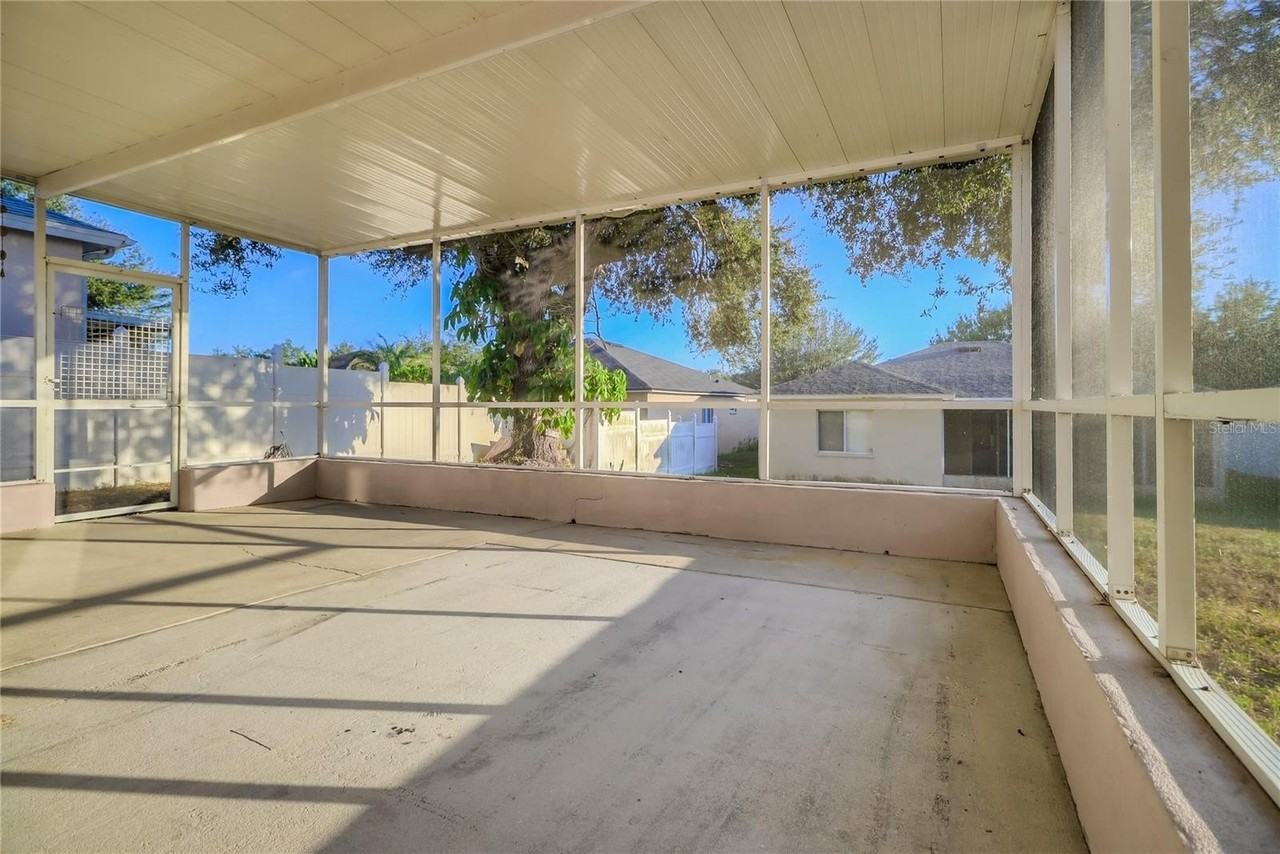 3117 Summer Cruise Dr - Photo 3 of 50