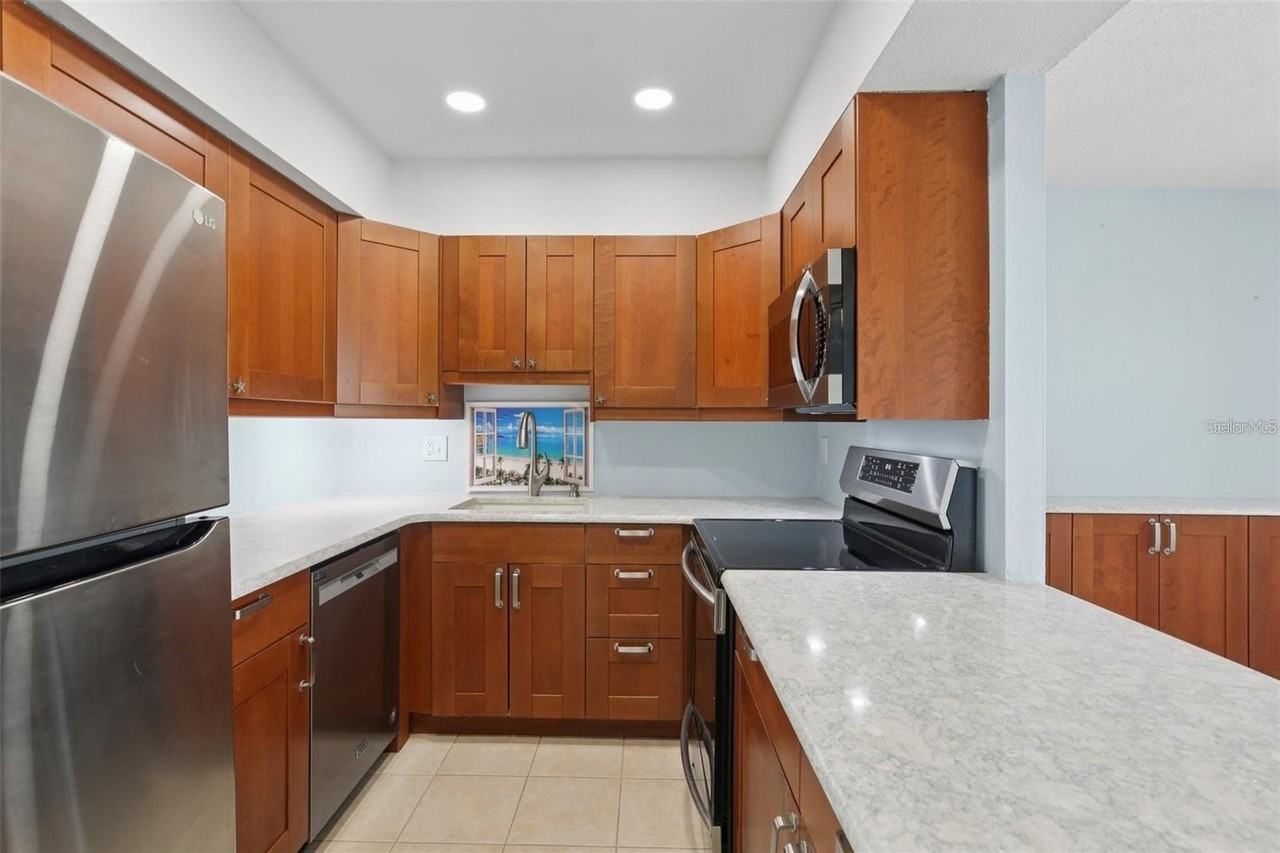 14800 Walsingham Rd #1215 - Photo 4 of 29