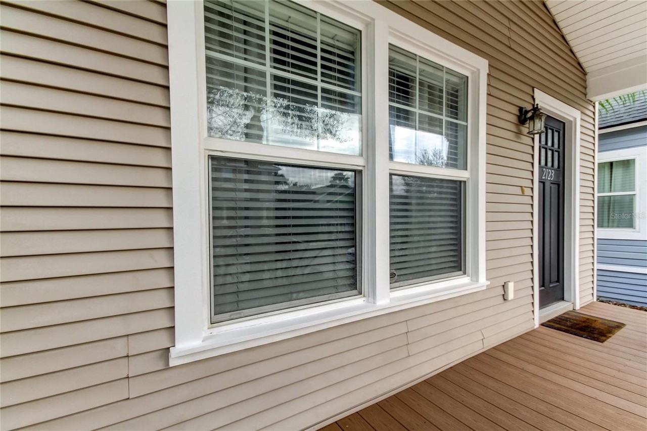 2123 W Spruce St - Photo 2 of 40