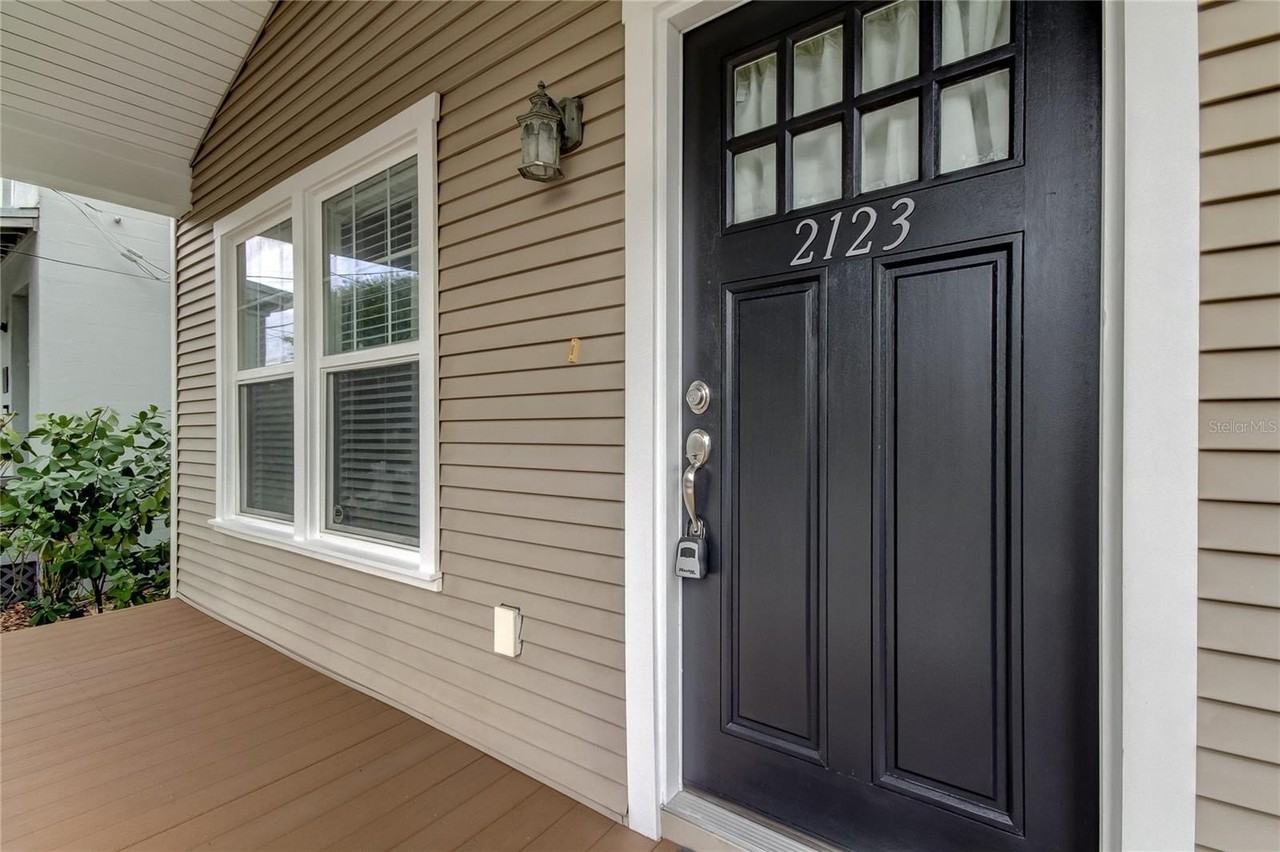 2123 W Spruce St - Photo 3 of 40