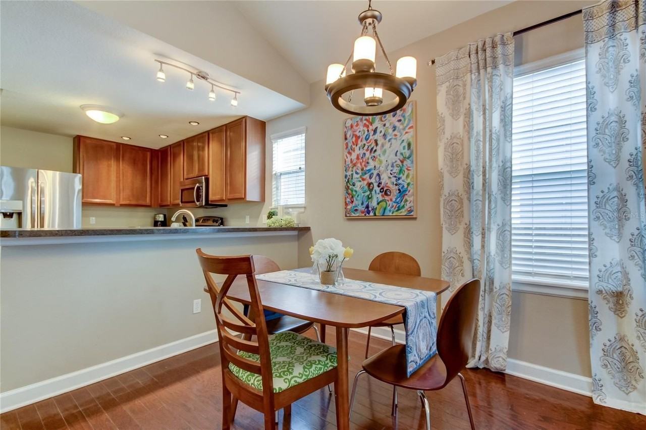 2123 W Spruce St - Photo 6 of 40