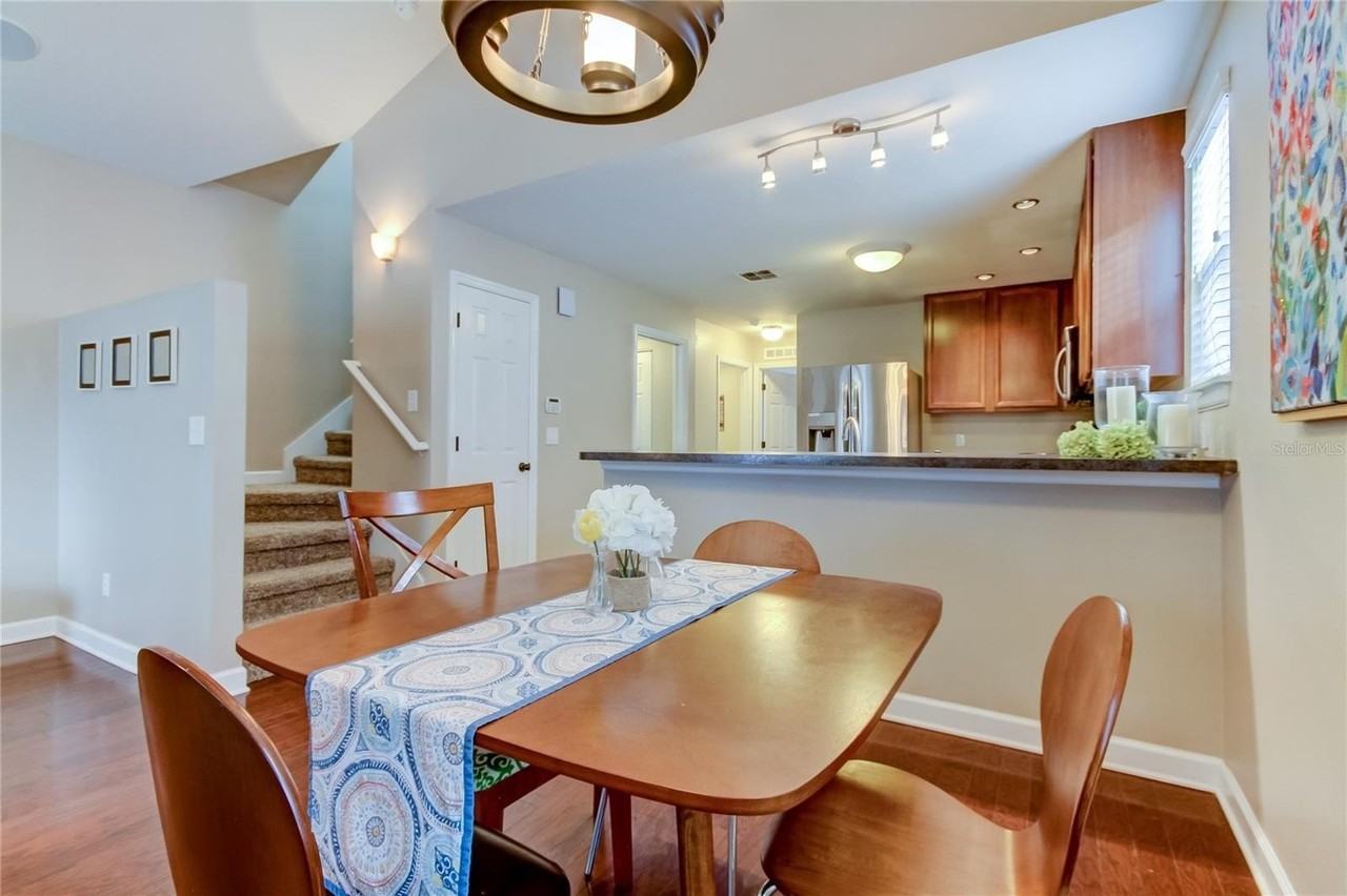 2123 W Spruce St - Photo 7 of 40