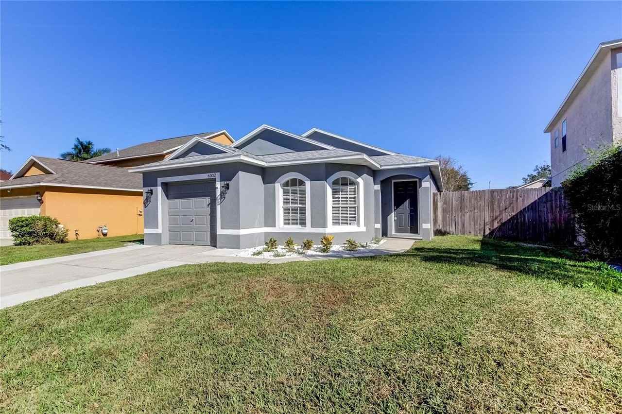 6032 Lanshire Dr - Photo 2 of 50