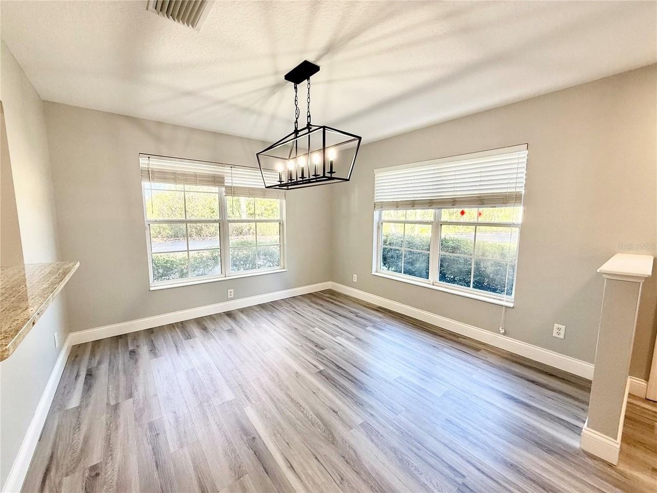 9604 Charlesberg Dr - Photo 6 of 25