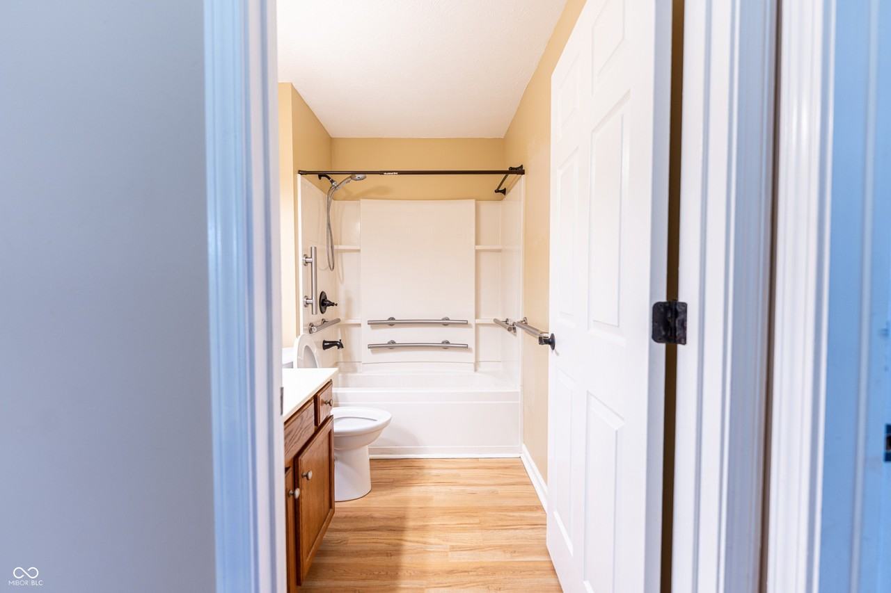 232 Legends Creek Pl #101 - Photo 4 of 28