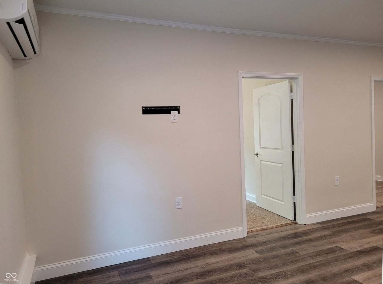 127 Bailey Ln - Photo 4 of 28