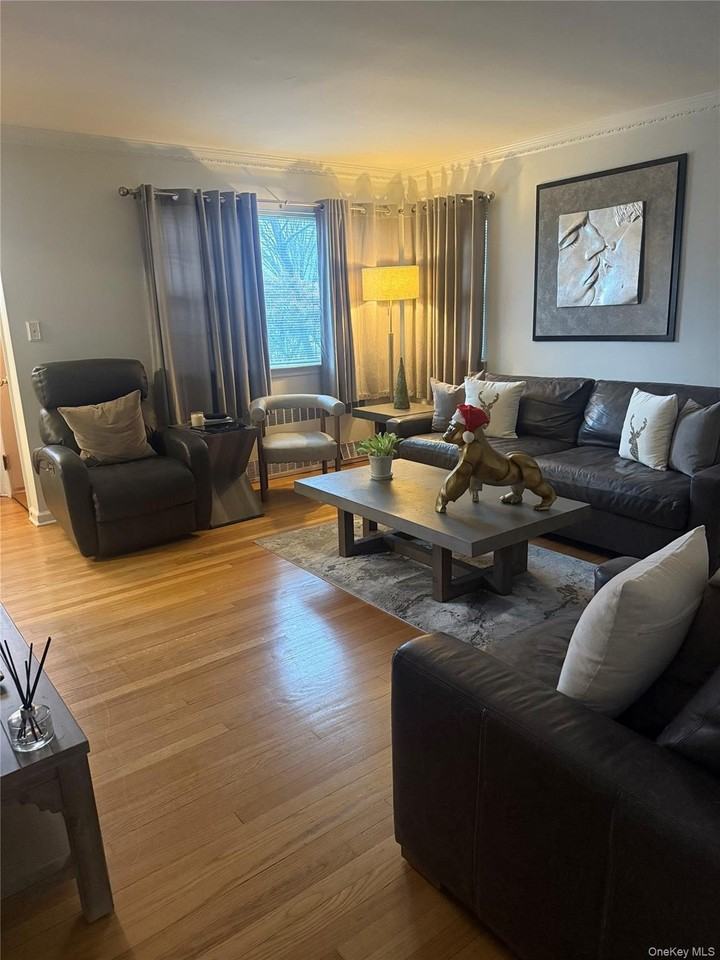 625 S 12th St - Photo 3 of 14