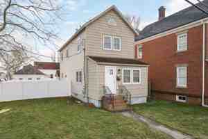 featured image of 38 S Front St