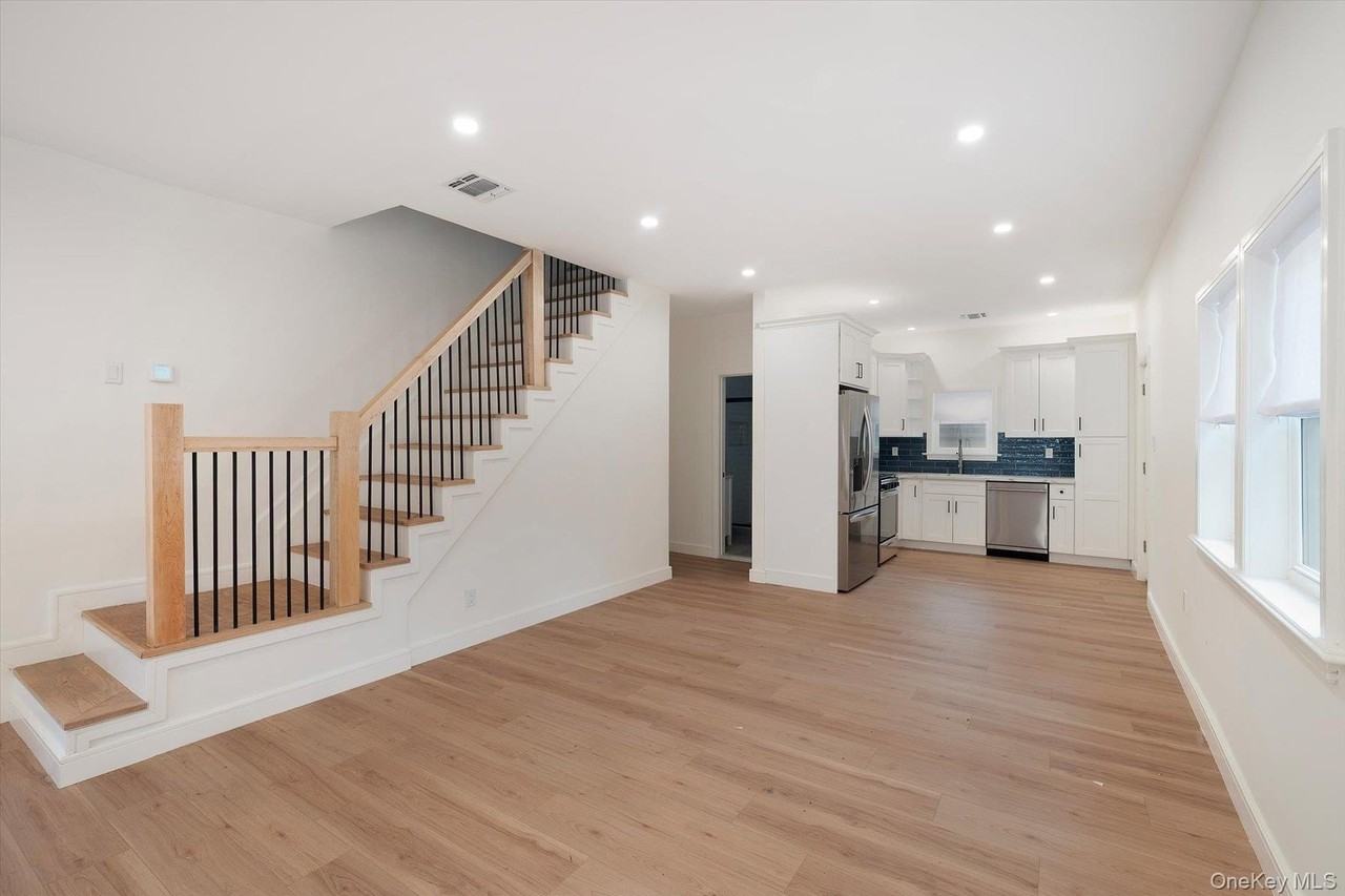 38 S Front St - Photo 5 of 20