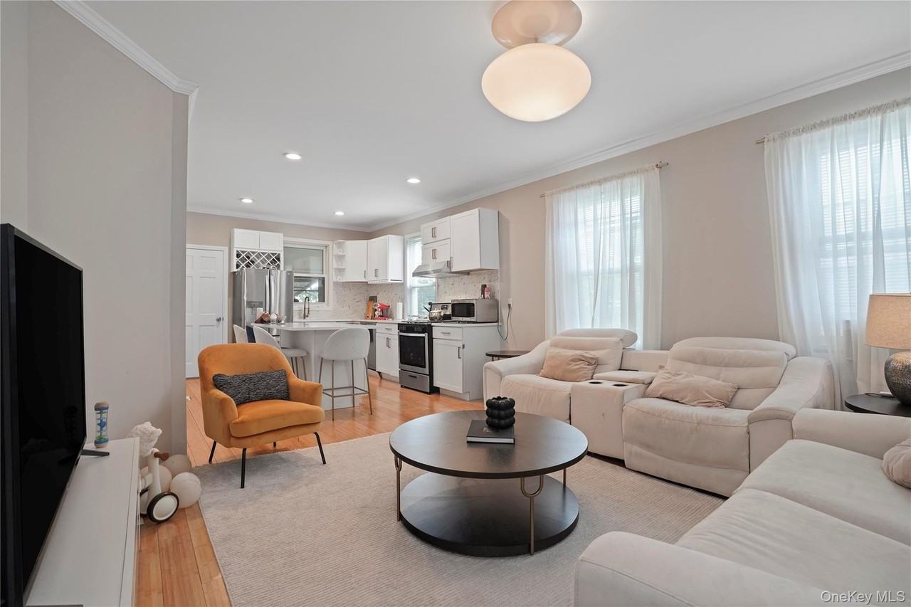 55 Ramsey Ave Unit 1 #1 - Photo 2 of 11