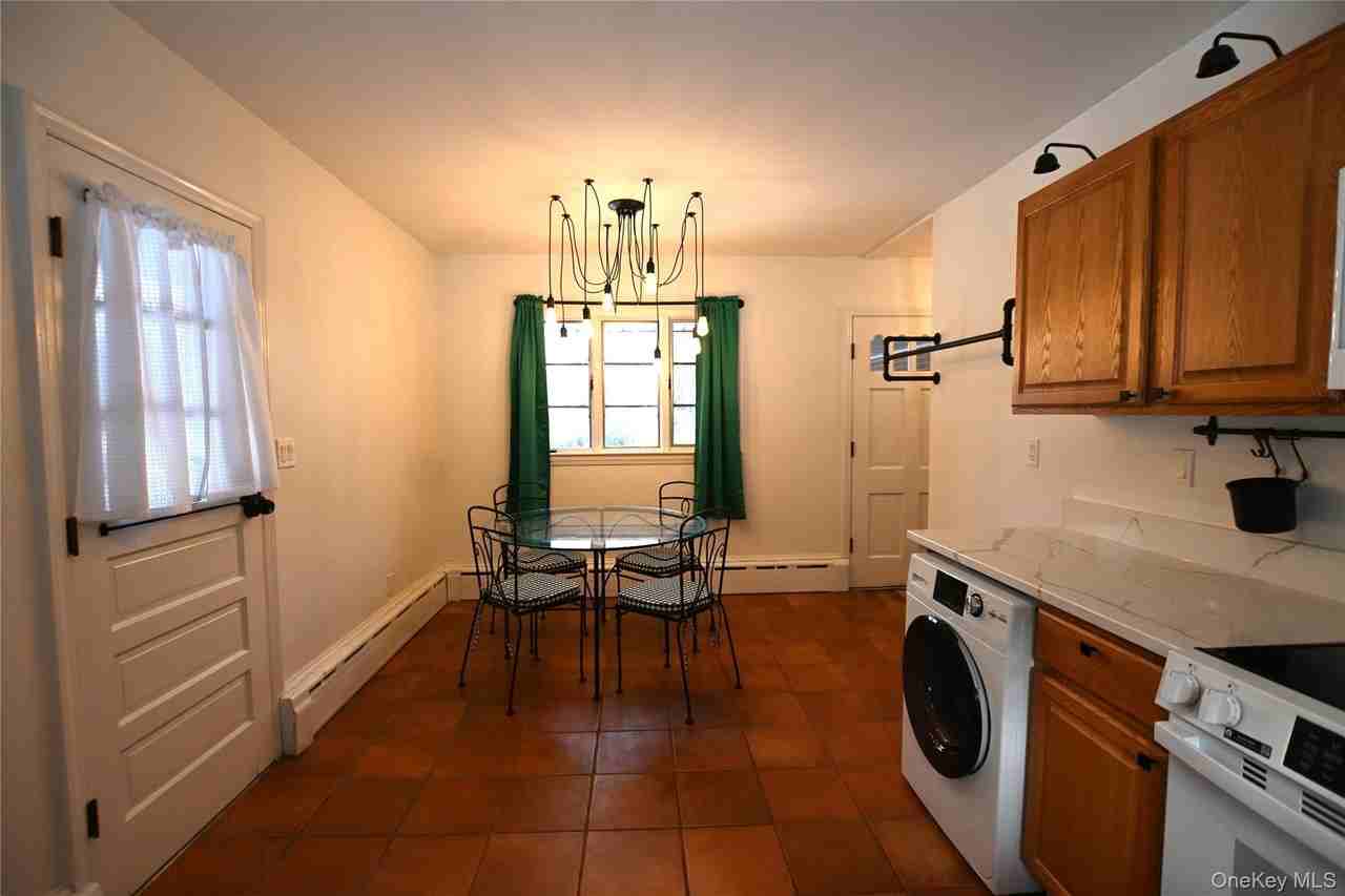 86 Mill House Rd Unit 2 #2 - Photo 7 of 20