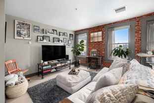 232 N Broadway #1 - Photo 1 of 1