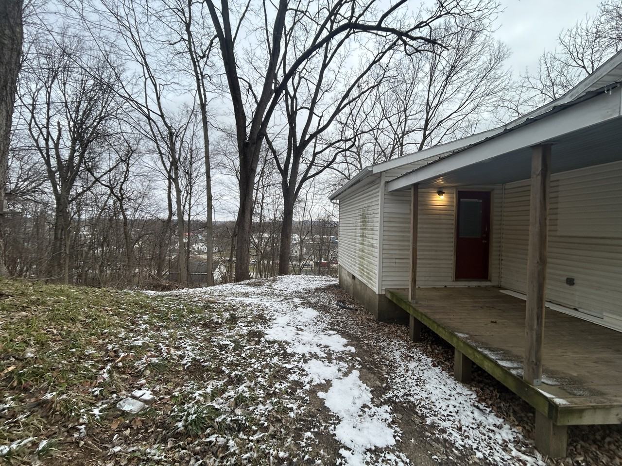 122 Spring Hl #122 - Photo 3 of 25