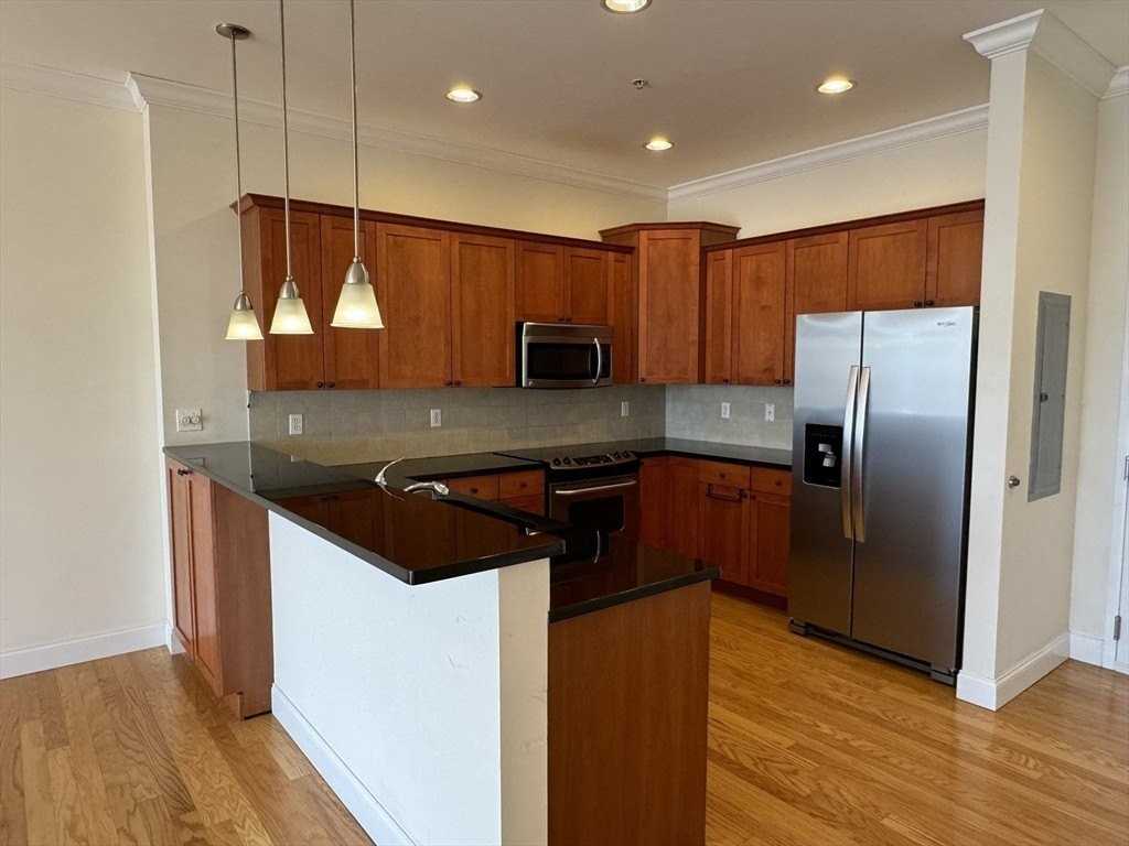 500 Union St Unit 5304 #5304 - Photo 5 of 26