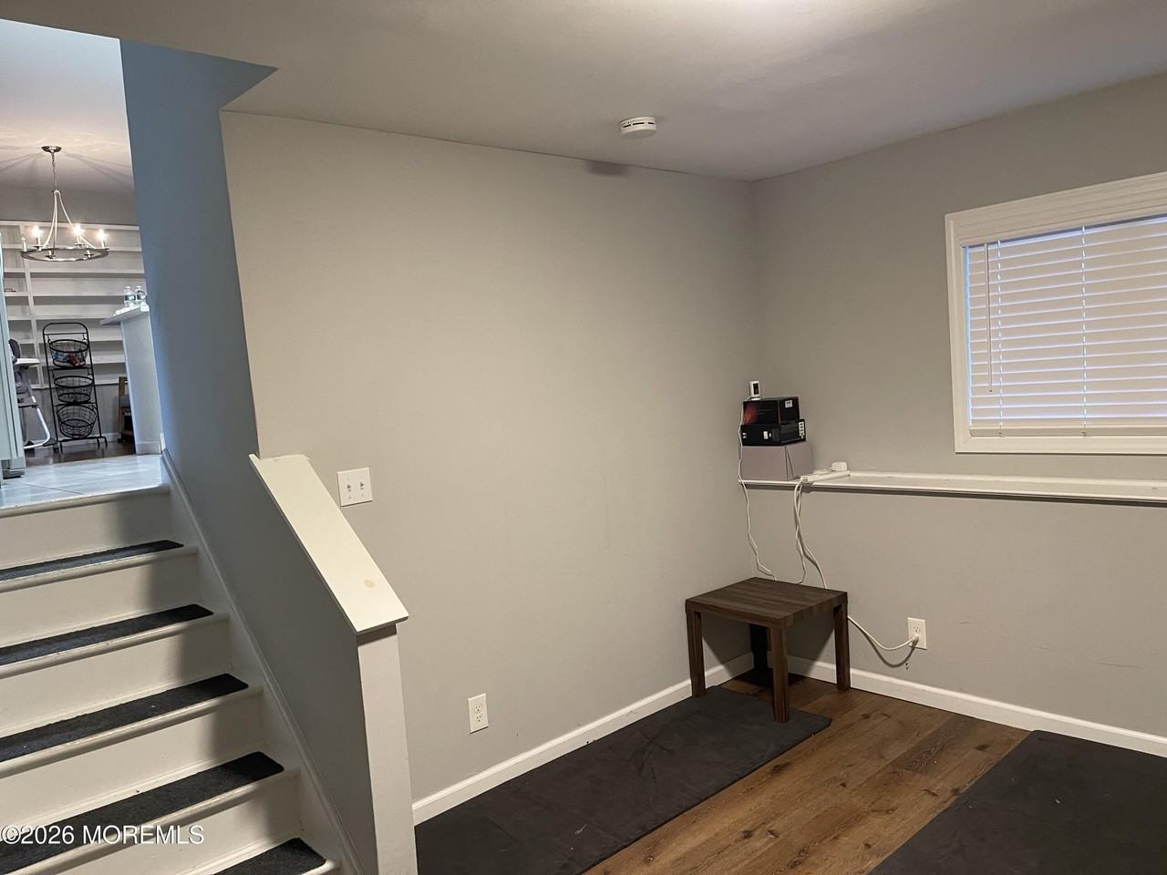 162 Linden Ave Apt B #B - Photo 6 of 15