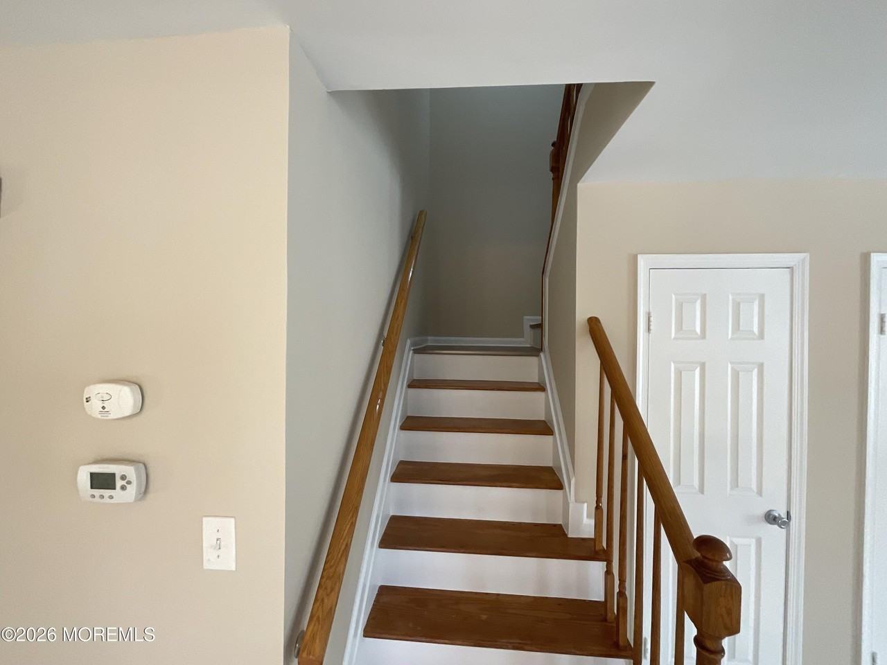 1121 Roseberry Ct - Photo 7 of 26