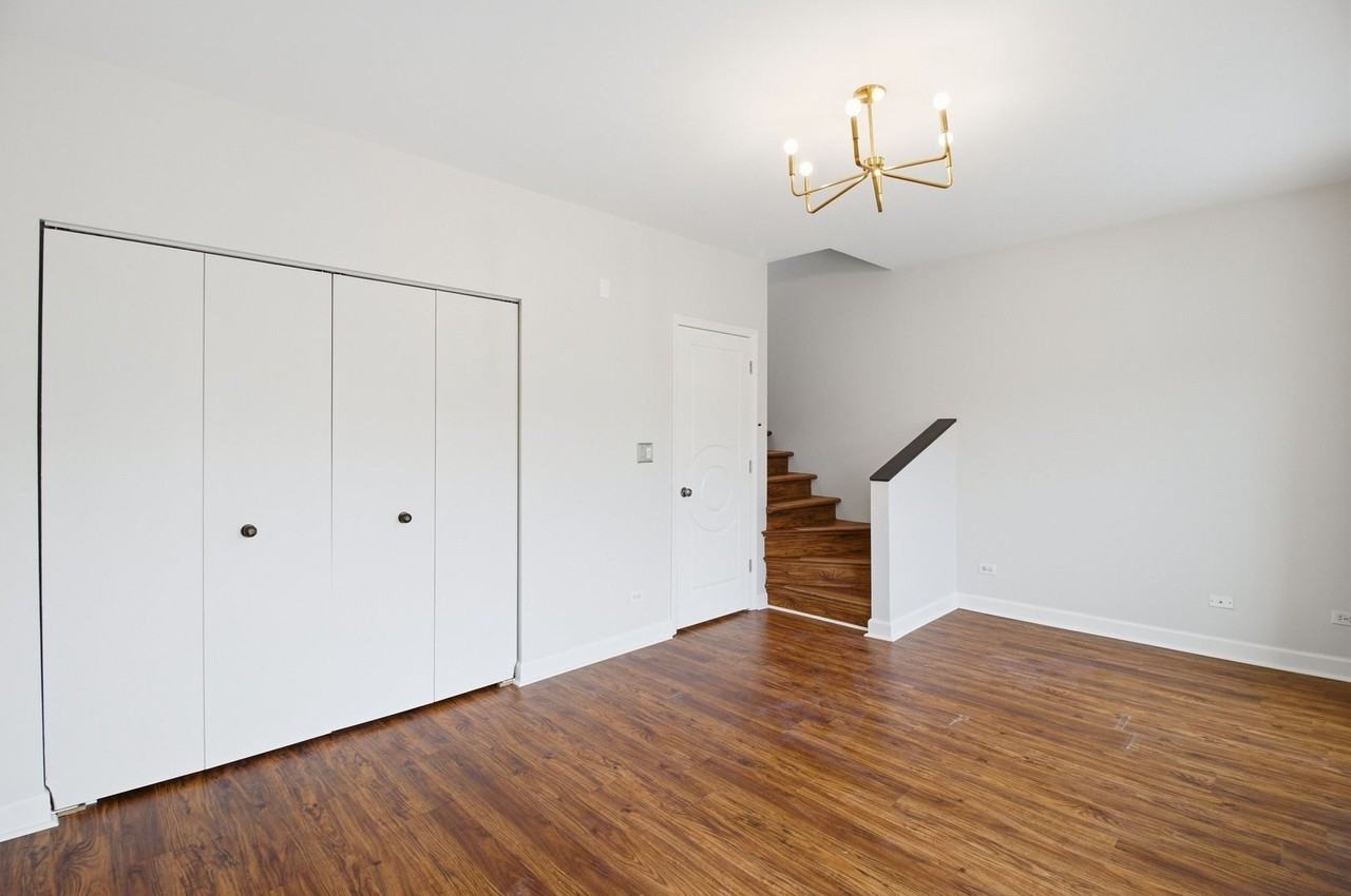 1105 W Fry St Unit 1105 #1105 - Photo 4 of 19