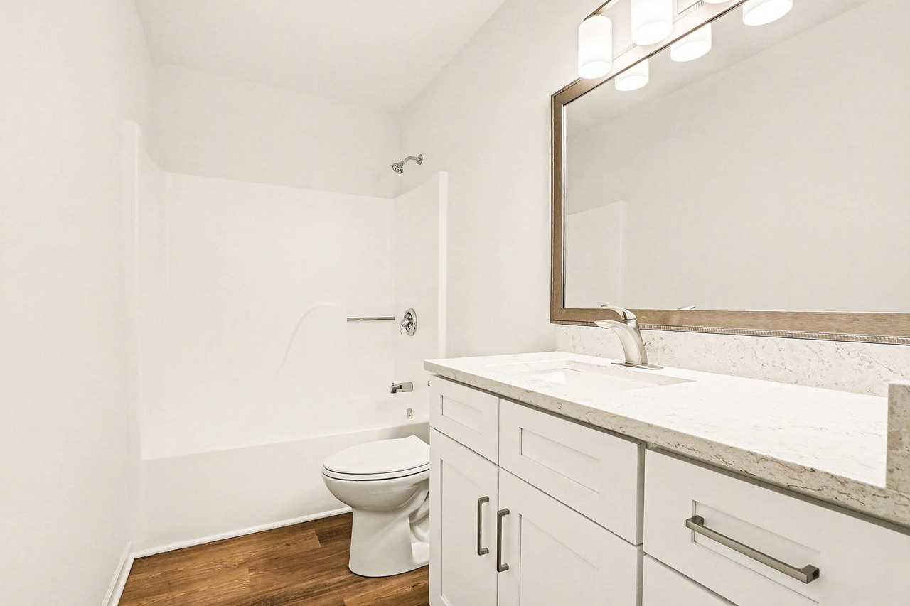 408 Jackson St Unit B #B - Photo 6 of 17