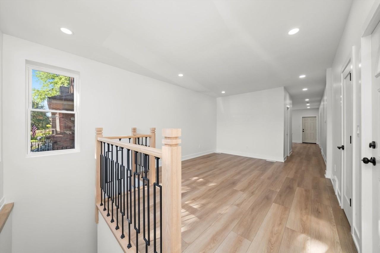 7150 S Talman Ave Apt 1 #1 - Photo 3 of 19