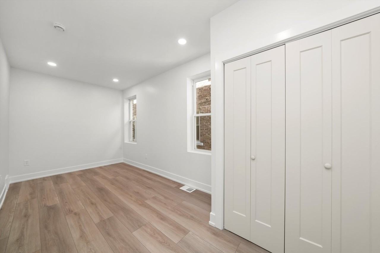 7150 S Talman Ave Apt 1 #1 - Photo 6 of 19