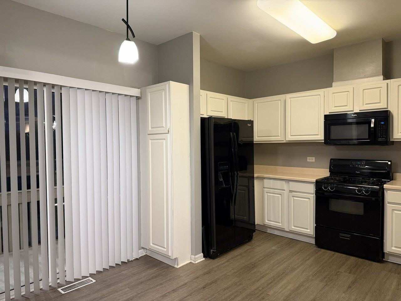 3367 Ravinia Cir - Photo 5 of 14