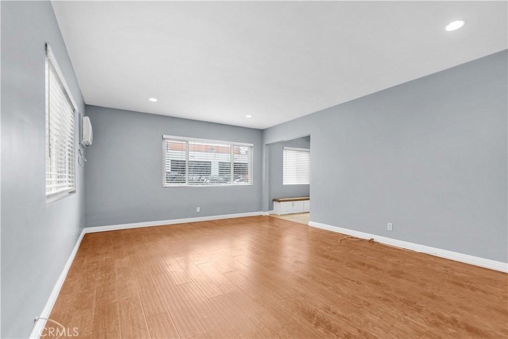 117 S Ivy Ave #A - Photo 5 of 15