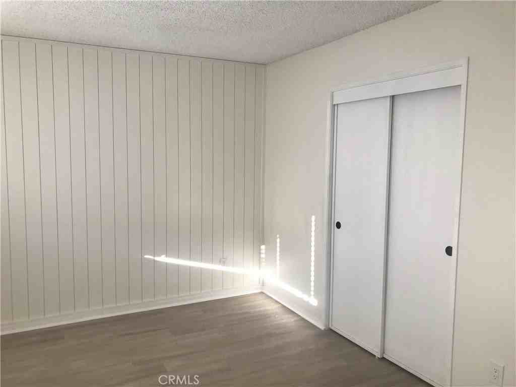 17721 Collins Cir - Photo 6 of 10